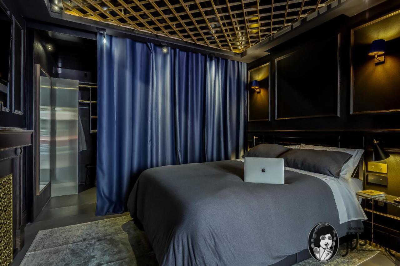 Suite Shibari By Justine Apartments Sobria Elegante Y Pecaminosa Apartamento Turistico En Madrid Rio 외부 사진