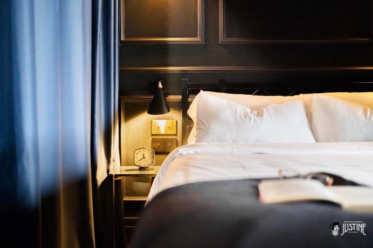 Suite Shibari By Justine Apartments Sobria Elegante Y Pecaminosa Apartamento Turistico En Madrid Rio 외부 사진